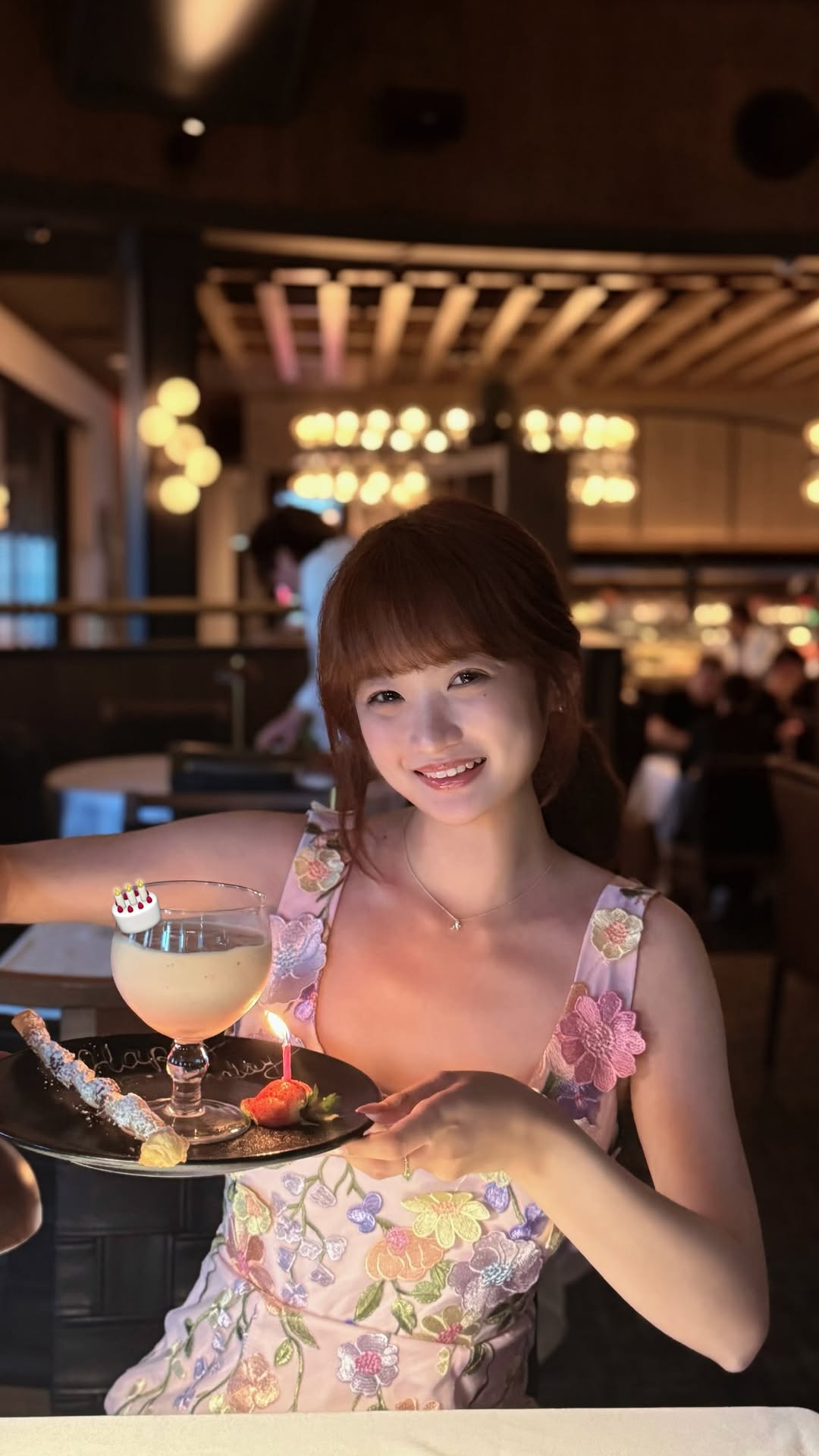 杨瀚森社媒晒女友照片 24岁生日祝福仅四字