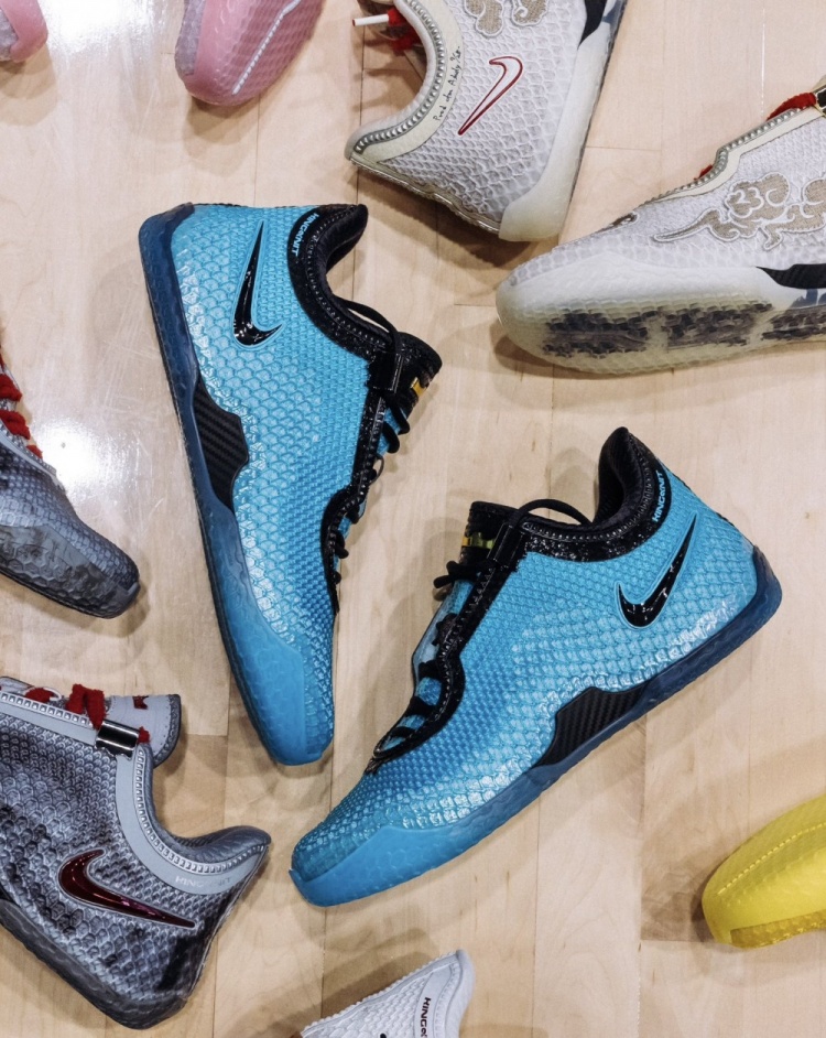 詹姆斯晒LeBron 24实物 亲称最轻个人鞋款