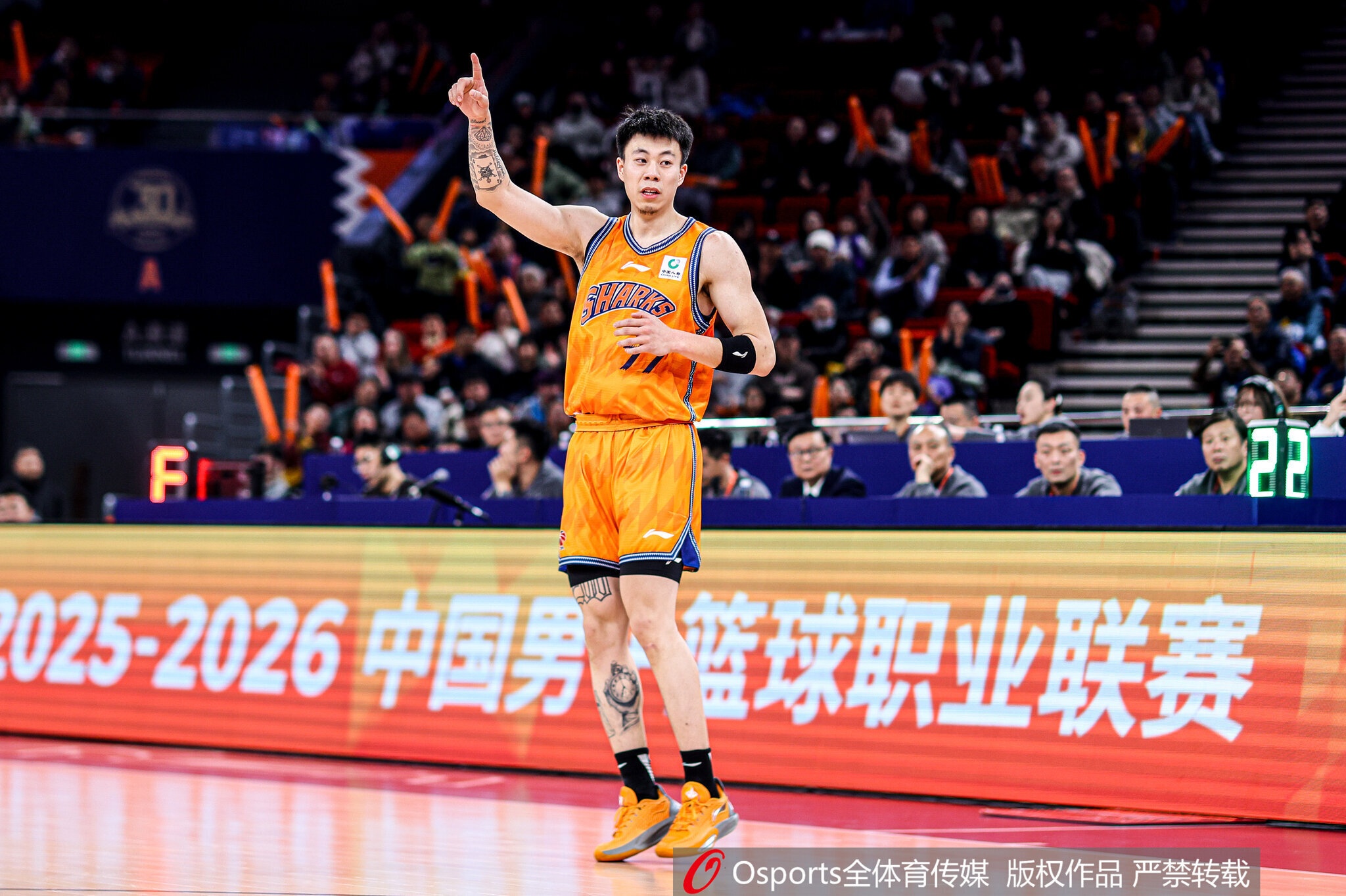 媒体人：张镇麟将与李宁签多年合约