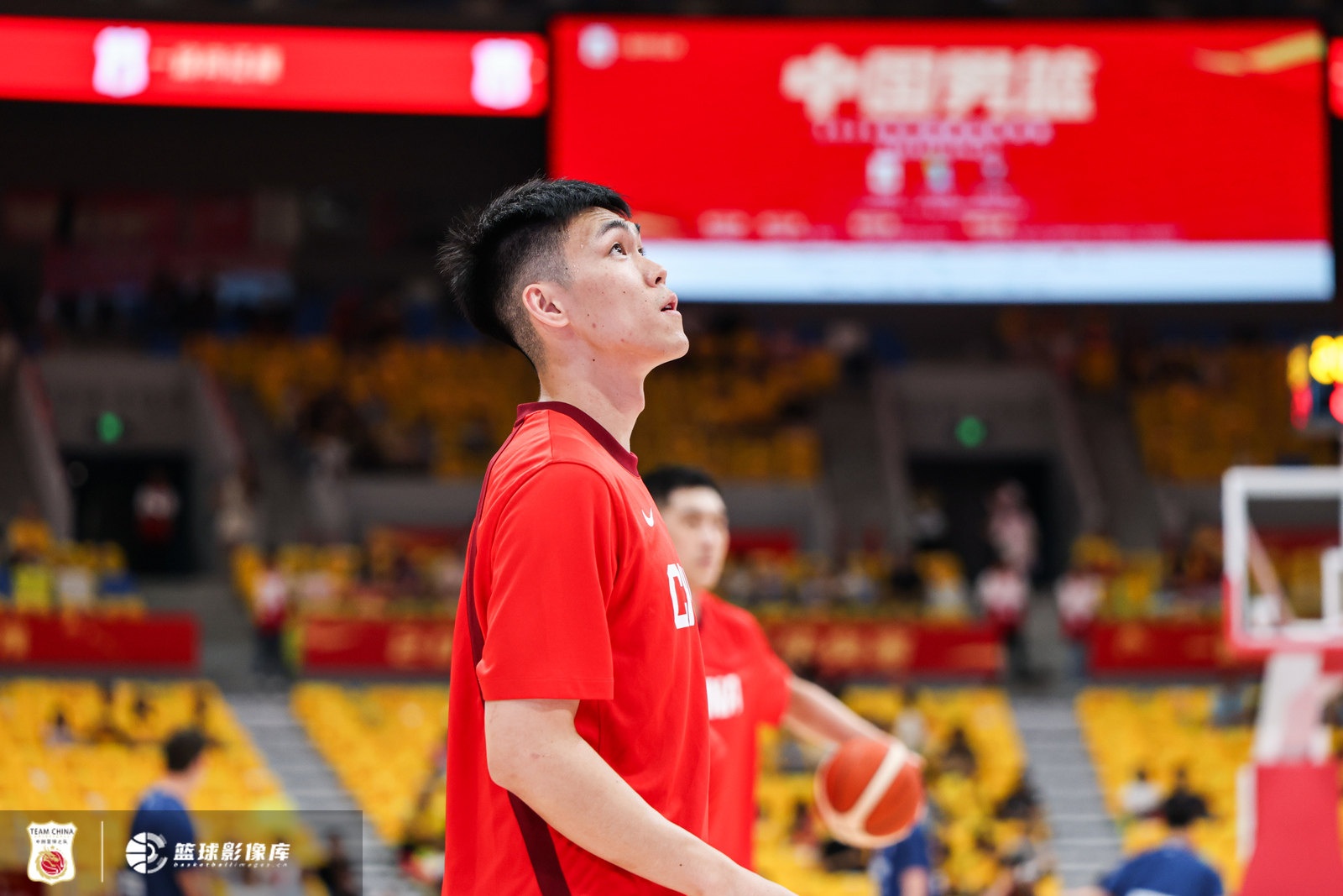 外线支配球与投射顽疾曝光 中国男篮热身两连败乌拉圭