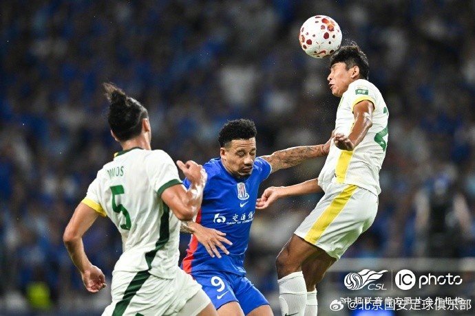 侯森多次扑救力保城门 国安客场3-0完胜申花 侯森多次扑救力保城门 国安客场3-0完胜申花