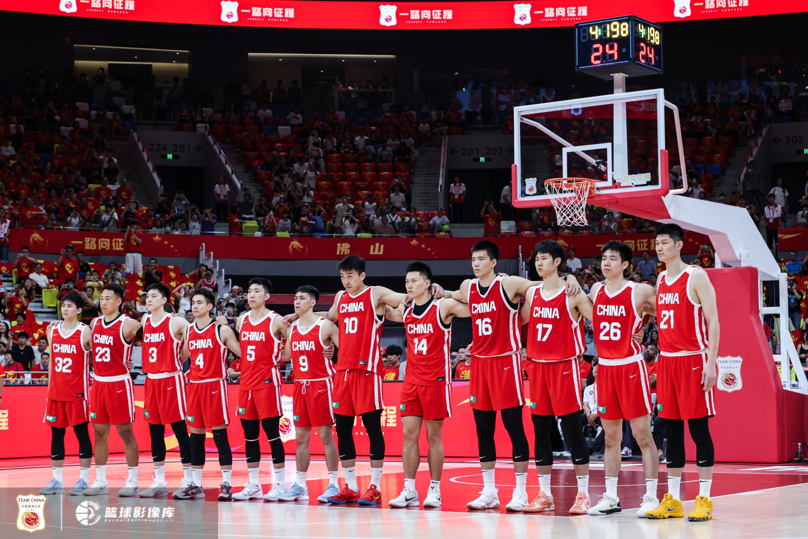 中国男篮世预赛名单调整 三人返回俱乐部崔永熙28日会合