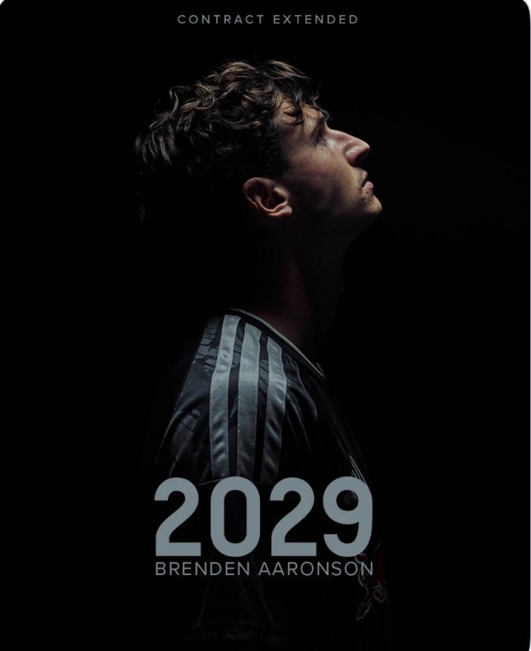 利兹联官方宣布与阿伦森续约至2029年