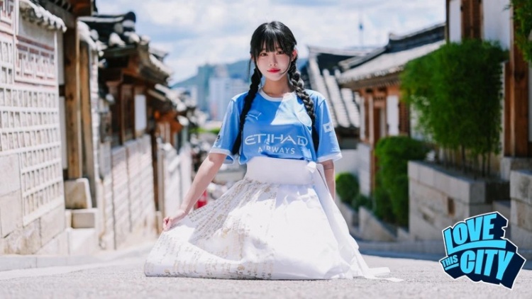 韩国主播Pippi自述：事业低谷期迷上曼城，如今运营女子网红足球队