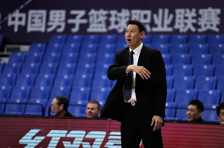 李楠完成上任北京男篮主帅后首秀 球队热身赛两连胜
